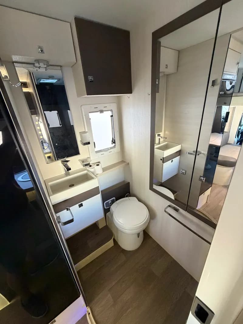 Autocaravana Challenger Fiat Ducato 2.3 MultiJet 130 CV – 2019 preview 9